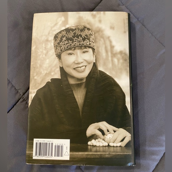 The Bonesetters Daughter by Amy Tan , hardcover book - Picture 4 of 9